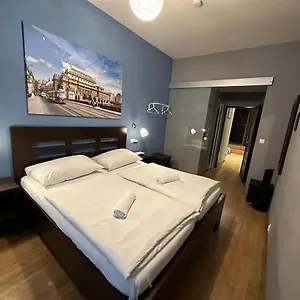 Hotel Central Studios, Praga